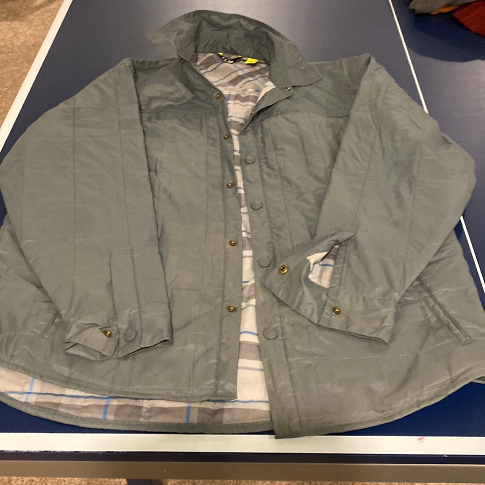 Cabelas button jacket